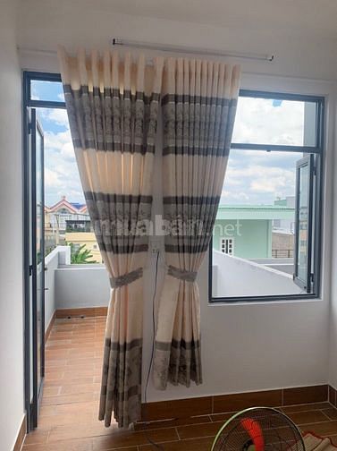 Bán cặp nhà mới đẹp, hoàn công đầy đủ, khu VIP, đường thông 
