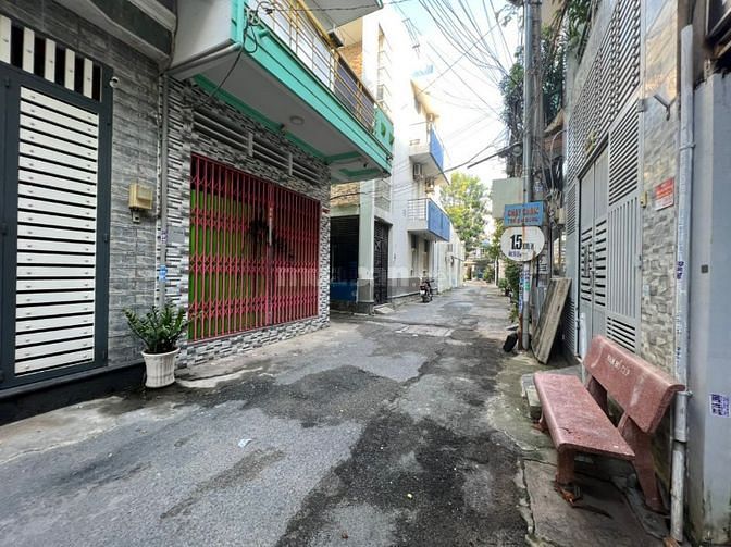 BÁN NHÀ HẺM 8M PHAN VĂN TRỊ, P10, GÒ VẤP. 