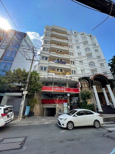 Cần bán tòa nhà mặt tiền 1200m2 Cửu Long,Tân Bình,35 căn hộ dịch vụ 