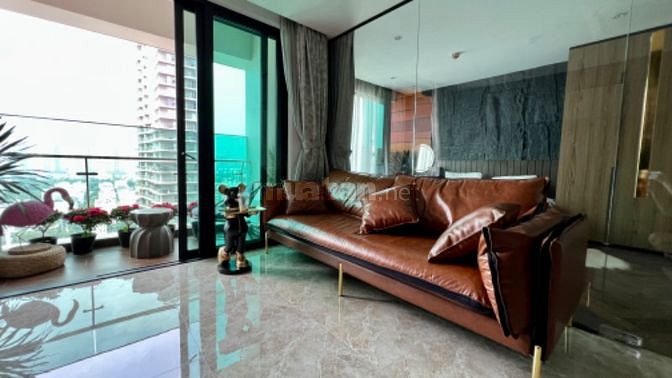 Chính chủ cần bán Sky loft 3pn toà Altaz, full nội thất cao cấp, 11 tỉ
