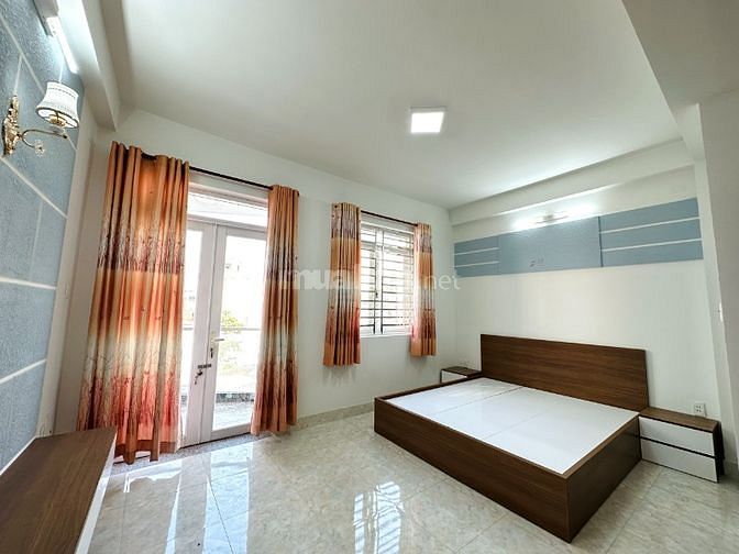 6,9 tỷ 37,2m2(4,8*7,7m)  140m2 sàn, 3PN, 4WC, trệt + 1 lửng + 3 lầu