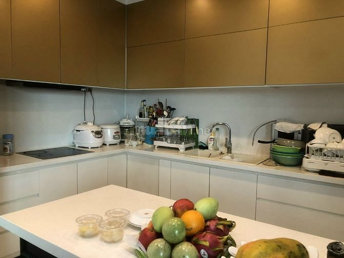 VINCOM ĐỒNG KHỞI, 3phòng ngủ, Full nội thất, View Q1-sông và Thủ Thiêm