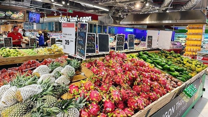 TUYỂN Nhân Viên Đóng Gói/ Dán Tem