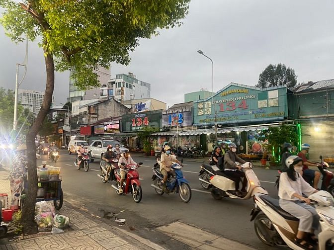 CHỈ 1 CĂN 10x19.5 MT Trần Hưng Đạo, 1L, vị trí VIP giá 34 tỷ