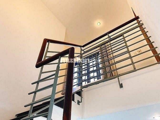 Bán 3,5 tỷ hoặc cho thuê 7tr, nhà chính chủ, ngay chợ đầu mối Thủ Đức