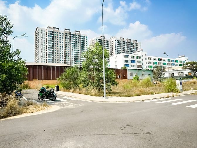 Đất nền Bình Tân kế bên căn hộ Akari City, đã có sổ hồng riêng