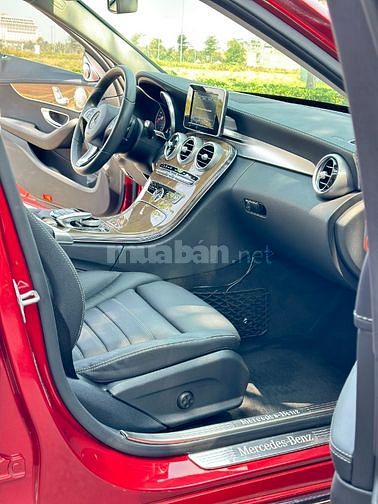 Bán ôtô Mercedes Benz C250, sản xuất 07.2017 Model 2018, mâm phay
