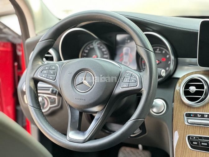 Bán ôtô Mercedes Benz C250, sản xuất 07.2017 Model 2018, mâm phay