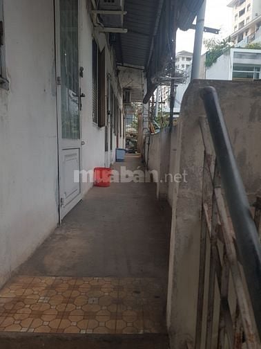 Nhà 2mặt tiền ông ích khiêm gần đầm sen