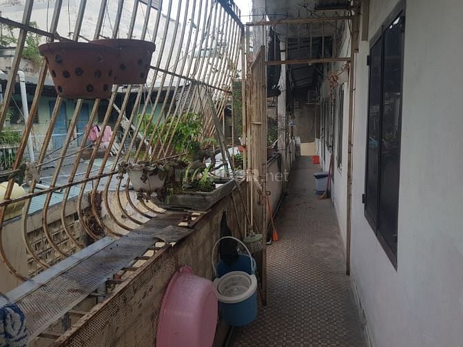 Nhà 2mặt tiền ông ích khiêm gần đầm sen