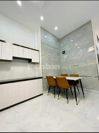 Sắp Đi Nước Ngoài  Bán Gấp Căn nhà Nguyễn Kiệm P4 Phú Nhuận Giá 2 Tỷ 5