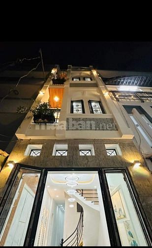 Sắp Đi Nước Ngoài  Bán Gấp Căn nhà Nguyễn Kiệm P4 Phú Nhuận Giá 2 Tỷ 5