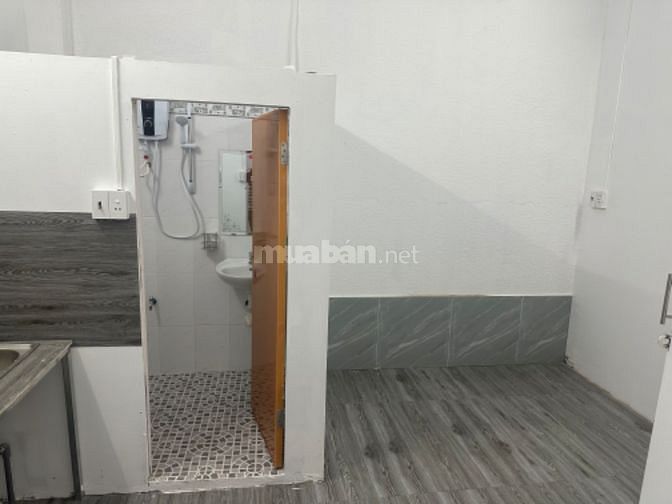 Cho nữ và gia đình thuê. Giờ giấc tự do