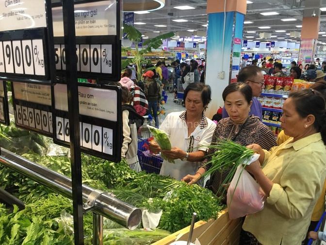 Tuyển Nhân Viên Bán Hàng Siêu Thị Nam/ Nữ 