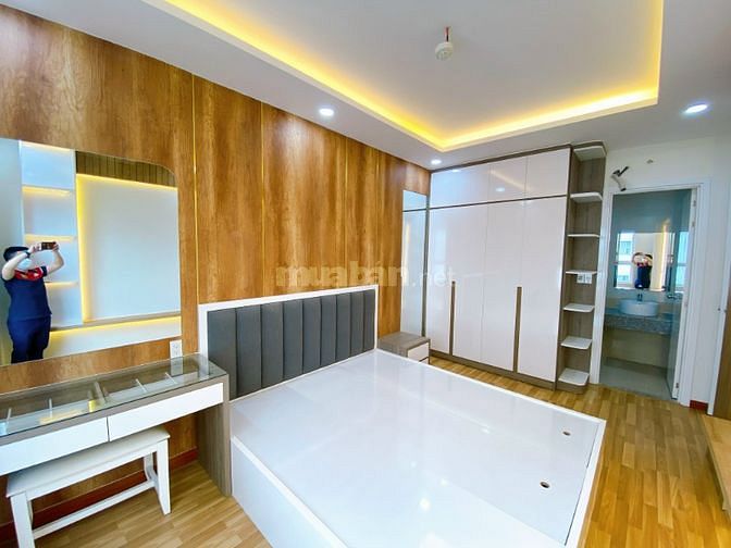 Bán căn hộ Diamond Riverside 2pn, 2wc, full nội thất giá bán 2,450 tỷ