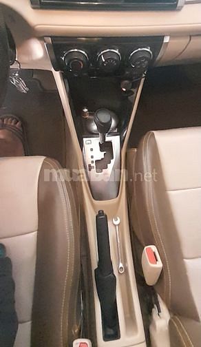 Bán xe vios số tự động 2017 màu bạc mới 99% 375 triệu 