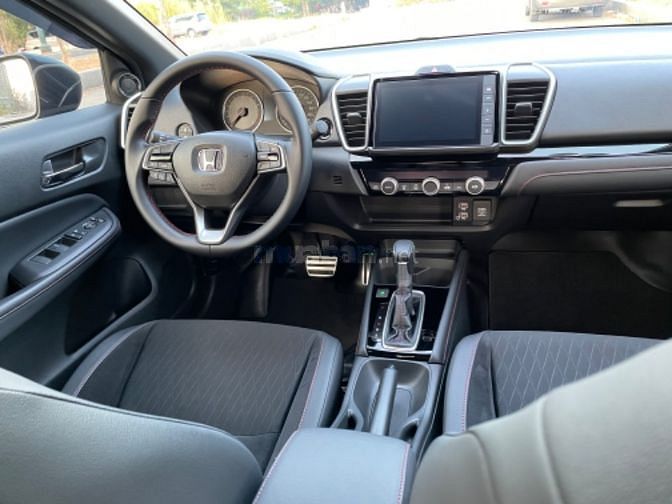 Bán xe honda city RS . Chạy 11000km