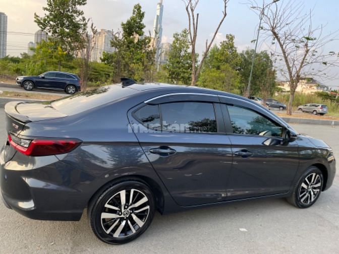 Bán xe honda city RS . Chạy 11000km