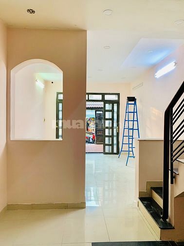 MẶT TIỀN KHU TÂN THÀNH. QUẬN TÂN PHÚ GIÁ 18 TRIỆU/TH (GIAO NHÀ NGAY)