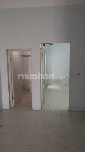 Cho thuê nhà hẻm 95 Lê Văn Lương, rộng rãi, sạch sẽ