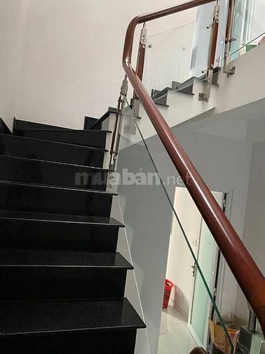 Bán nhà đường Thích Quảng Đức 4 tầng 54m2 giá 7 tỷ