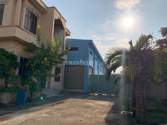 Nhà xưởng cho thuê 4000m2, Đường Nguyễn Văn Quá ( vào 250m), Quận 12
