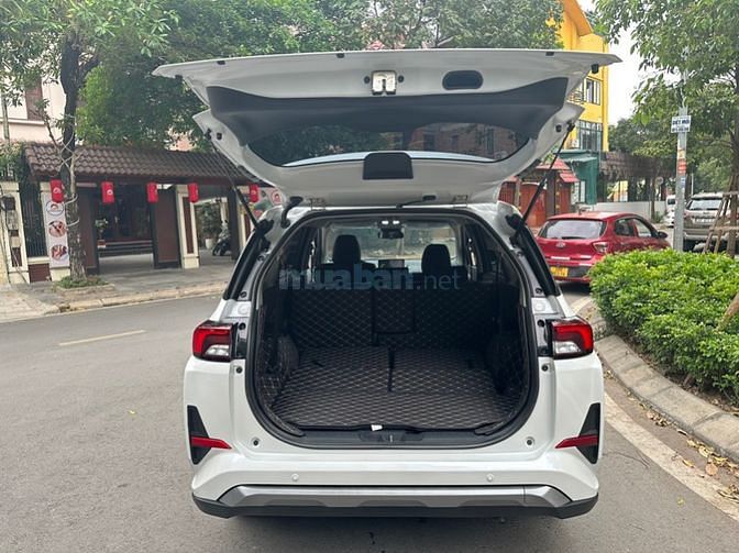 Toyota veloz bản top 2022 đk tháng 3-2023