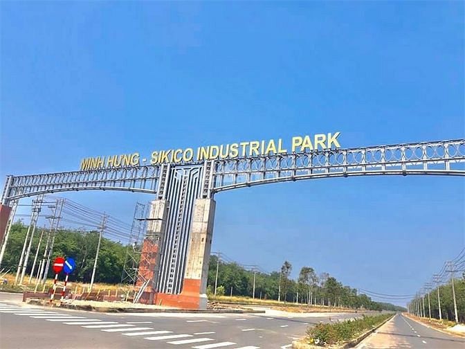 Chi tôi cần bán gấp miếng đất 430tr/500m cạnh kcn,kdc