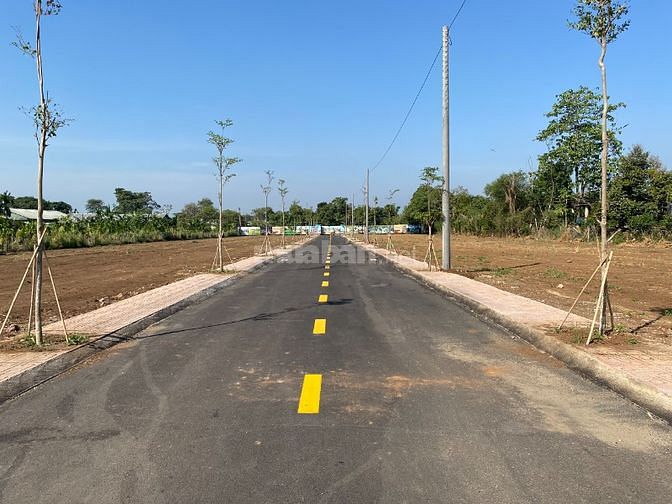 Đất thổ cư gần chợ, SỔ SẴN, 100m2, 563 triệu
