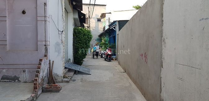 NHÀ TRỆT LỬNG. SHR. GẦN NGUYỄN ẢNH THỦ, QUẬN 12. GIÁ CHỈ 2,55 TỶ