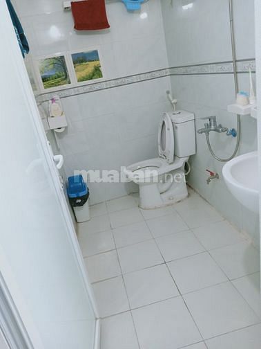 Cho người độc thân thuê 2 phòng tầng 2, đủ tiện nghi, khu Định Công Hạ