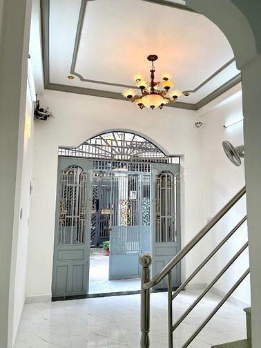 Bán nhà hẻm xe hơi đường Bùi Quang Là, phường 12, quận Gò Vấp