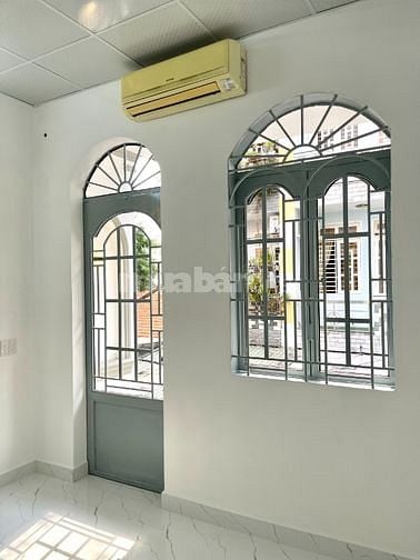Bán nhà hẻm xe hơi đường Bùi Quang Là, phường 12, quận Gò Vấp