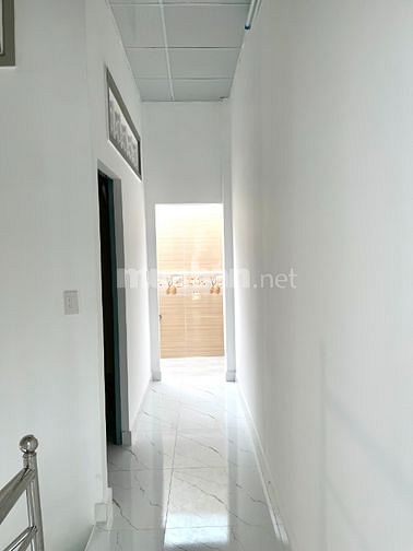 Bán nhà hẻm xe hơi đường Bùi Quang Là, phường 12, quận Gò Vấp