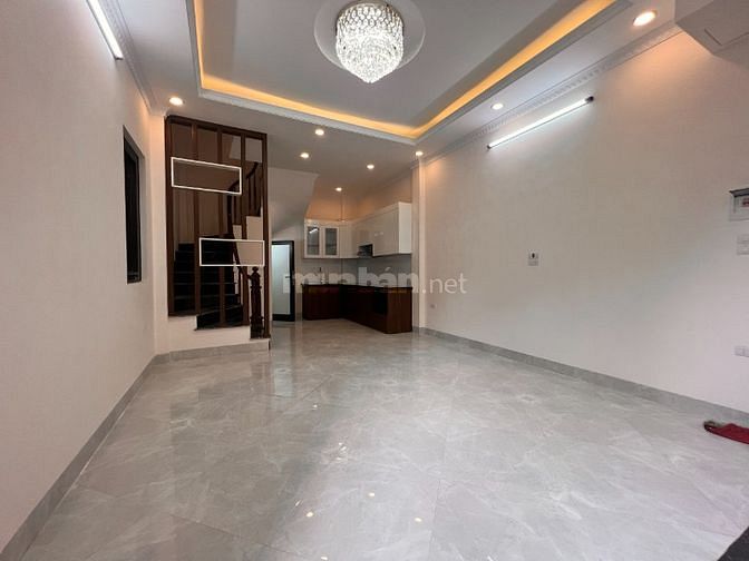 3.95 tỷ, Nhà mới tinh cực thoáng đẹp, Ngõ 38 Xuân La, Tây Hồ