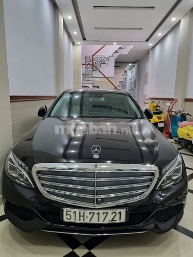 Mercedes C250 Exclusive màu đen, sx cuối 2018