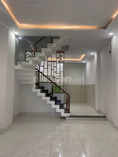 Bán nhà phố  đường thông TX22,Q12. 1 trệt 3 lầu, giá 4.8 tỷ