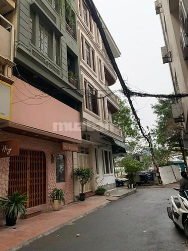 VỊ TRÍ KIM CƯƠNG HIẾM NHÀ BÁN, HOÀNG CẦU, Ô TÔ KINH DOANH ,NHỈNH 22 TỶ