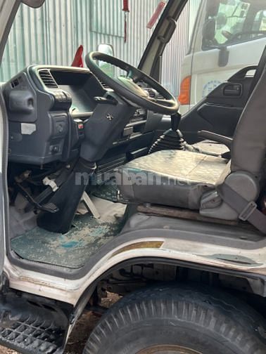 Tải ISUZU 2T dời 2008 màu trắng thùng inox kín cửa hông 
