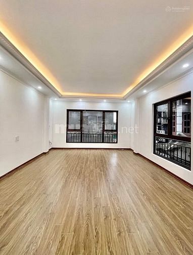chính chủ bán nhà tại  HOÀNG QUỐC VIỆT