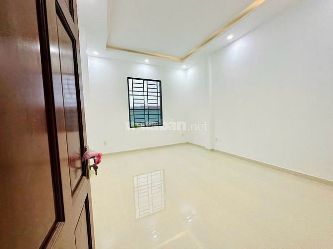 Sổ Hồng Nhà Quận 12 Diện Tích khủng Bao Pháp Lí Chuẩn