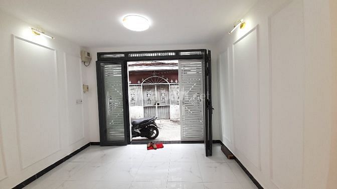 Nhà mới, 1trệt, 1lầu, 4,2mx12m. DTSD 100m2, Hẻm 314 Âu Dương, 5,3 tỷ 