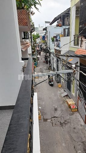 Nhà mới, 1trệt, 1lầu, 4,2mx12m. DTSD 100m2, Hẻm 314 Âu Dương, 5,3 tỷ 