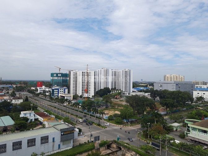 Văn phòng hoàn thiện ngay trung tâm Bình Dương, có máy lạnh, bàn ghế, 