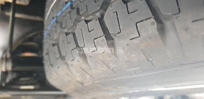 Bán Chevrolet Trailblazer LT dầu 2.5 tự động đời T12/2018 trắng 1 chủ 