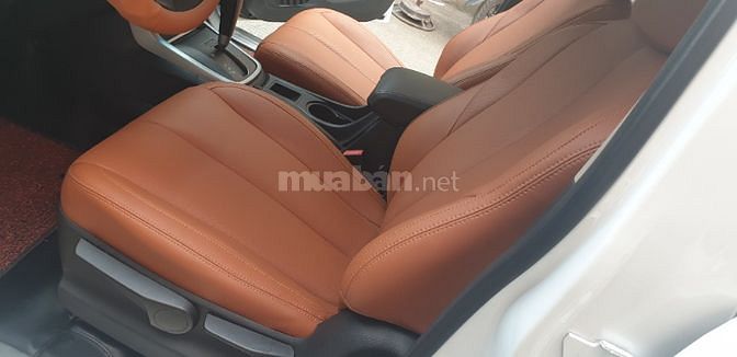 Bán Chevrolet Trailblazer LT dầu 2.5 tự động đời T12/2018 trắng 1 chủ 