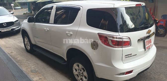Bán Chevrolet Trailblazer LT dầu 2.5 tự động đời T12/2018 trắng 1 chủ 