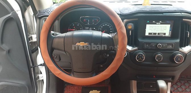 Bán Chevrolet Trailblazer LT dầu 2.5 tự động đời T12/2018 trắng 1 chủ 