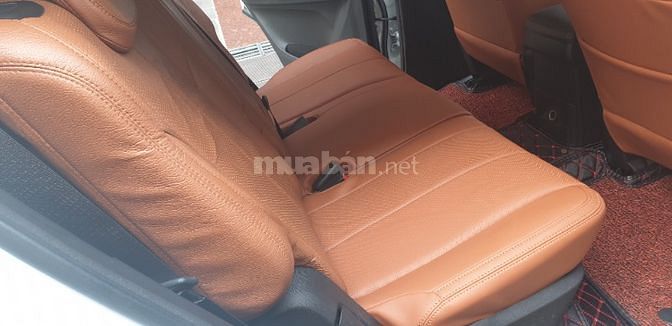 Bán Chevrolet Trailblazer LT dầu 2.5 tự động đời T12/2018 trắng 1 chủ 