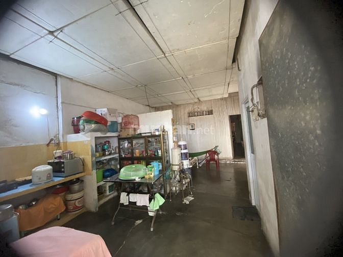 Bán nhà MT Hoàng Hữu Nam, Q9, 96m2, buôn bán sầm uất. Giá 9 tỷ 990.